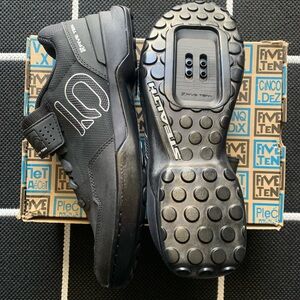 Five Ten Kestrel Stealth Black Cycling Shoes
